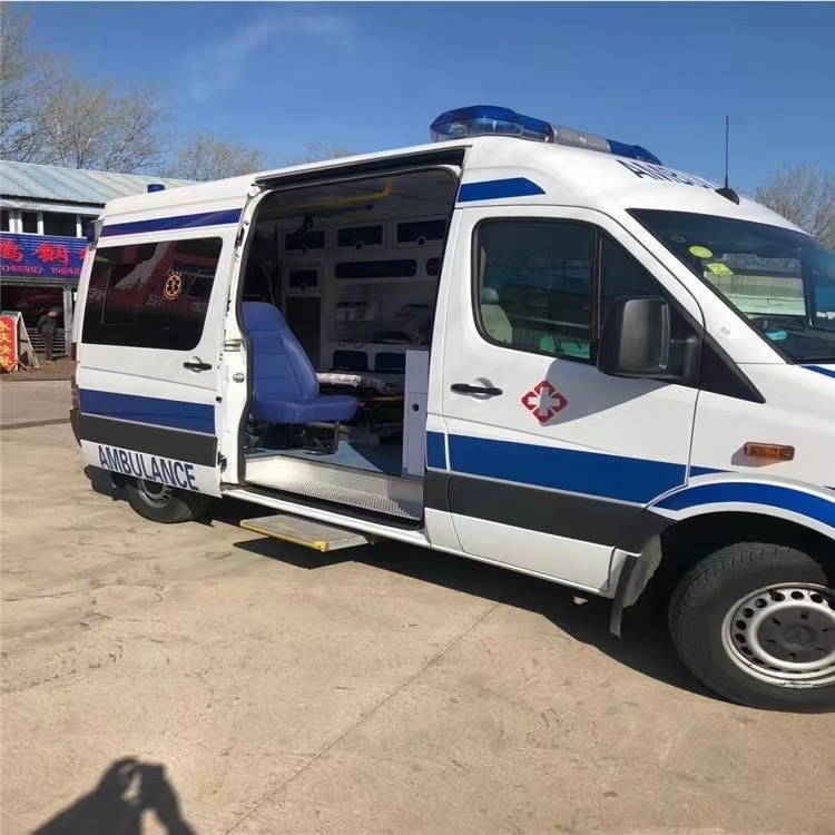 临武私人长途救护车出租转院回家